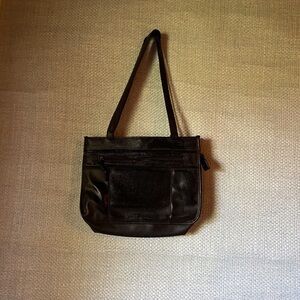 ❤️💜NWOT Vinyl large purse❤️❤️